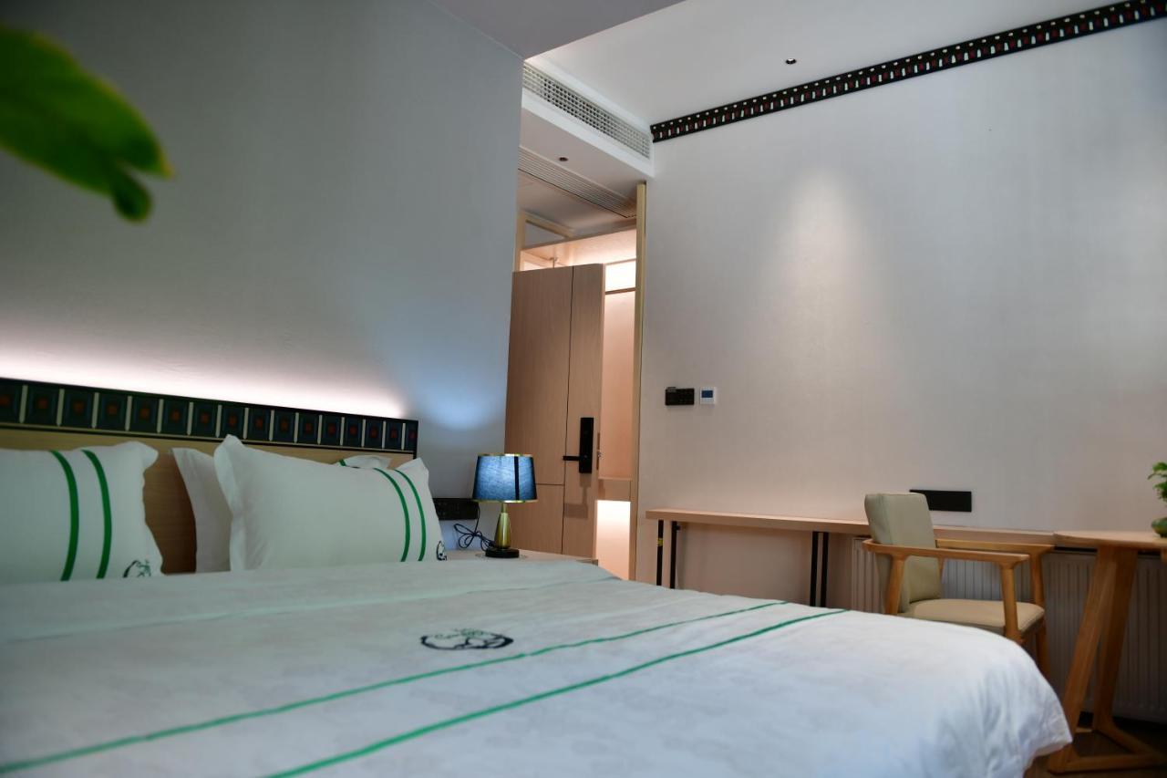 Xishu Garden Inn - Travel Agency Service - Car Rent Service - English Speaking เฉิงตู ภายนอก รูปภาพ