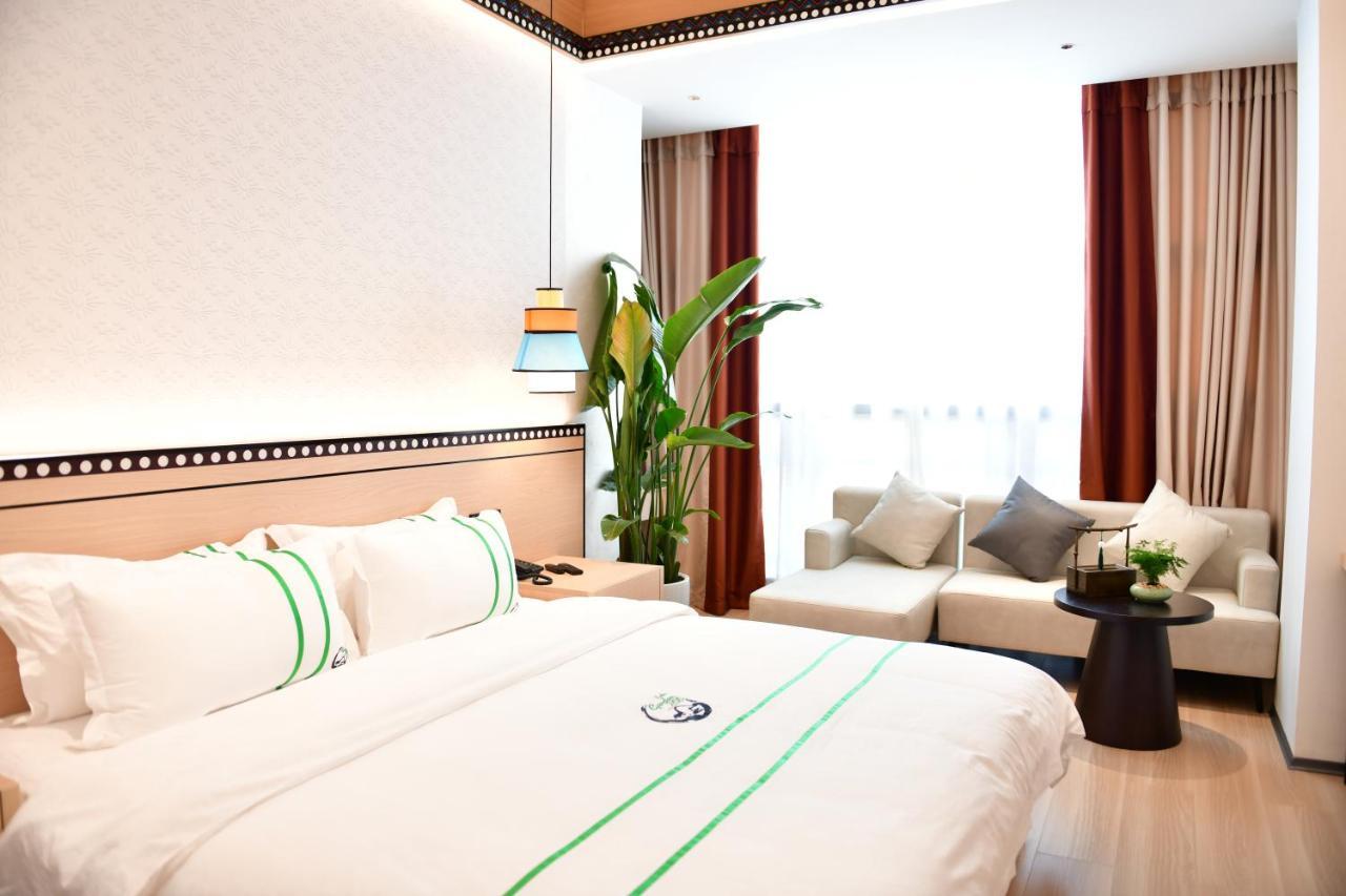 Xishu Garden Inn - Travel Agency Service - Car Rent Service - English Speaking เฉิงตู ภายนอก รูปภาพ
