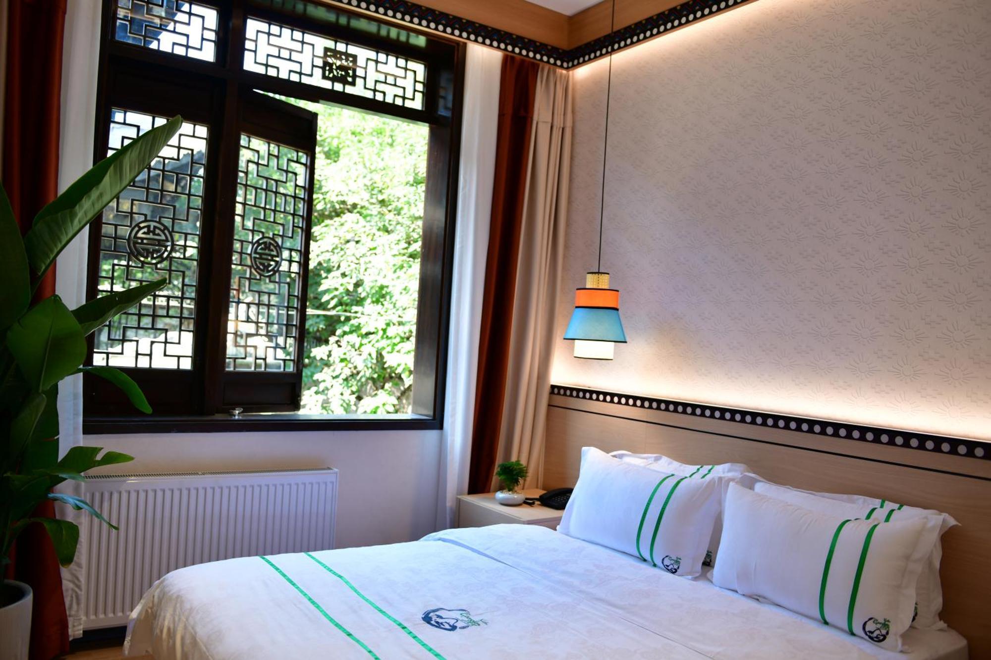 Xishu Garden Inn - Travel Agency Service - Car Rent Service - English Speaking เฉิงตู ภายนอก รูปภาพ